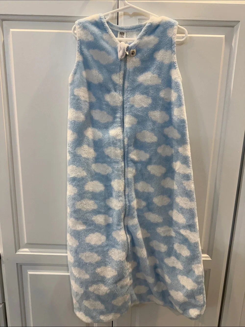 Cloud-Print Cozy Kids Sleep Sack – Light Blue